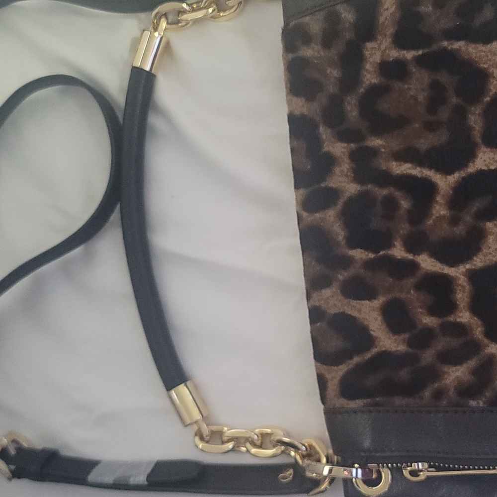 Michael Kor New Stanthorpe Brown Leopard Satchel w/ handle. - Picture 4 of 6
